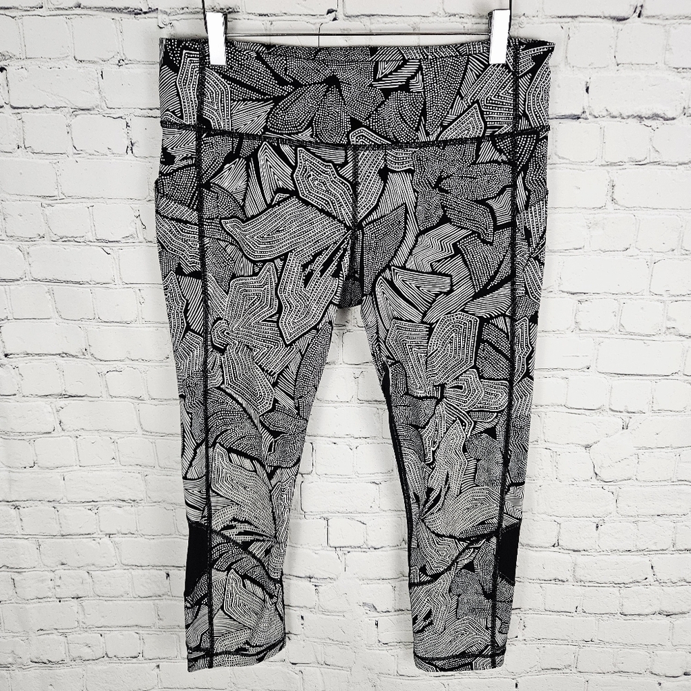 LULULEMON | Pace Revival cropped athletic workout leggings